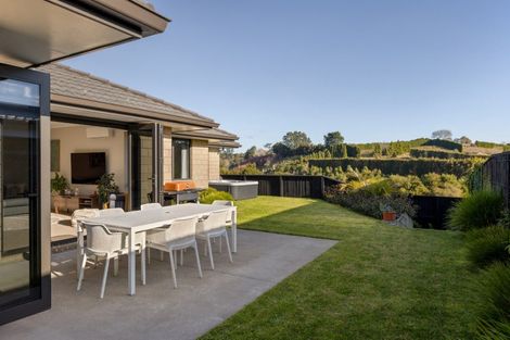 Photo of property in 60 Puhirake Crescent, Pyes Pa, Tauranga, 3112