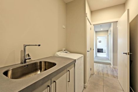 Photo of property in 12 Manganui Place, Te Awa, Napier, 4110