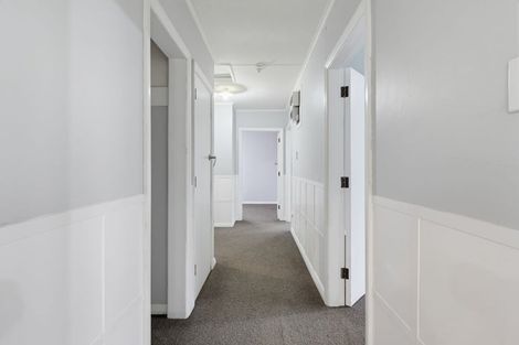 Photo of property in 12 Holland Crescent, Bulls, 4818