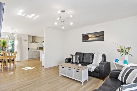 Photo of property in 56 Matemuri Drive, Papamoa Beach, Papamoa, 3118