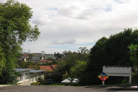 Photo of property in 1/134 Edmonton Road, Te Atatu South, Auckland, 0610