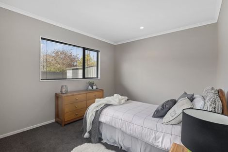 Photo of property in 16 Woodland Grove, Wainuiomata, Lower Hutt, 5014