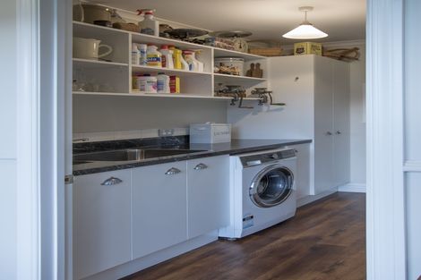 Photo of property in 1 Ash Lane, Cromwell, 9310