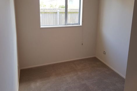 Photo of property in 10 Saint Peters Close, Woolston, Christchurch, 8062