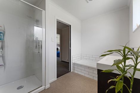 Photo of property in 1024 Mountain Road, Waiongana, Inglewood, 4389