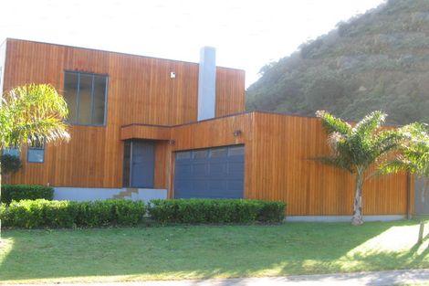 Photo of property in 109 Omara Place, Matarangi, Whitianga, 3592