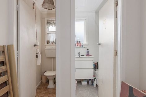 Photo of property in 16 Grant Crescent, Masterton, 5810