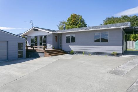 Photo of property in 76 Richmond Avenue, Richmond Heights, Taupo, 3330