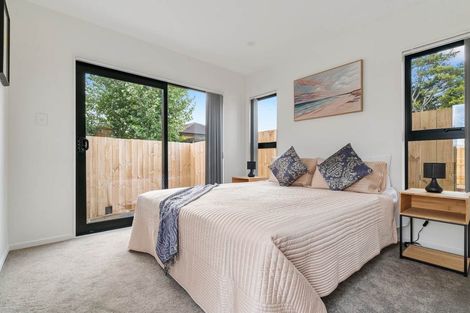 Photo of property in 5/32 Tapuwae Way, Mangere Bridge, 2022
