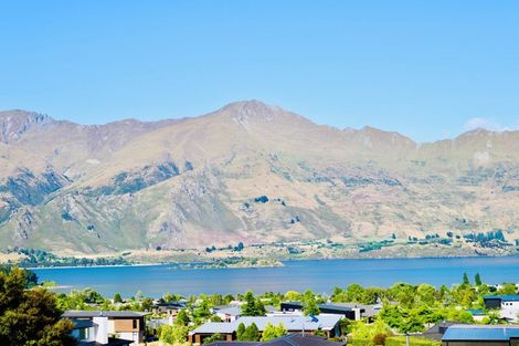 Photo of property in 6 Platinum Ridge, Wanaka, 9305