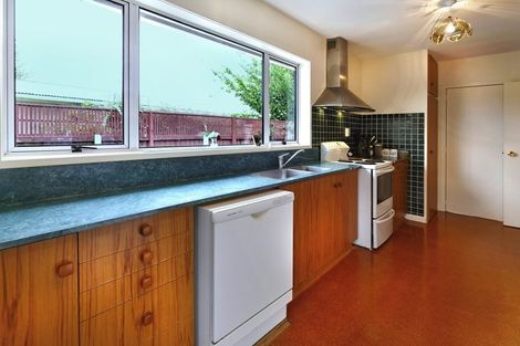 Photo of property in 201 Avonhead Road, Avonhead, Christchurch, 8042