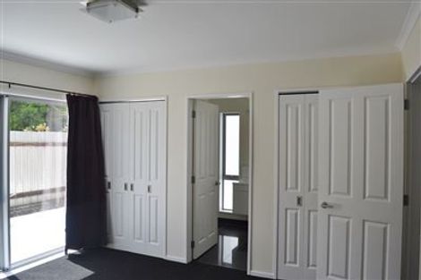 Photo of property in 33 Leighton Avenue, Waiwhetu, Lower Hutt, 5010