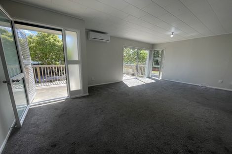 Photo of property in 9 Innismara Avenue, Wattle Downs, Auckland, 2103