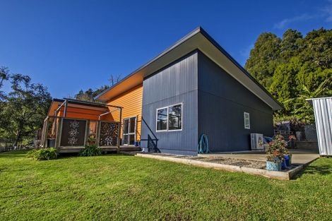 Photo of property in 13 Vintage Lane, Kauri, 0185