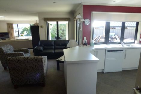 Photo of property in 18 Walnut Grove, Alexandra, 9320