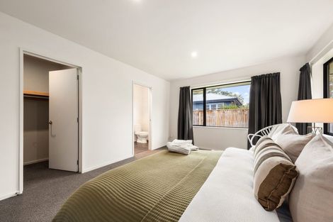 Photo of property in 14 Gladstone Road, Woodend, 7610