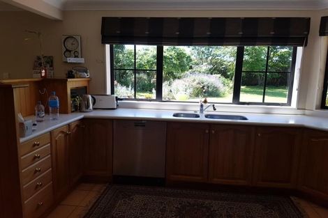 Photo of property in 131 Pararekau Road, Karaka, Papakura, 2580