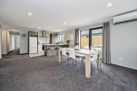 Photo of property in 8 Northmoor Boulevard, Rolleston, 7615