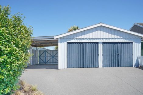 Photo of property in 120 Blackett Street, Rangiora, 7400