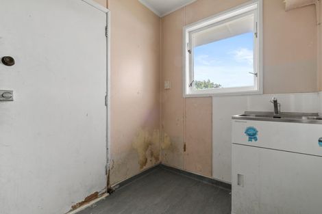Photo of property in 7 Leonard Place, Otara, Auckland, 2023