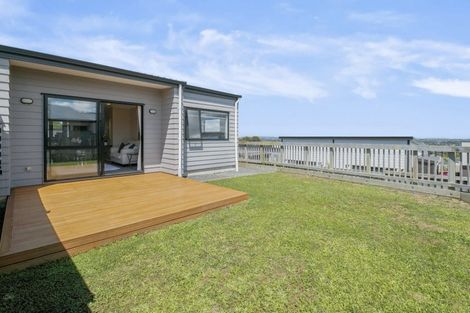 Photo of property in 23b Poruru Close, Papakura, 2110