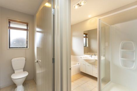 Photo of property in 25 Six Silvers Avenue, Halswell, Christchurch, 8025