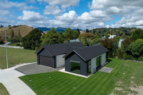 Photo of property in 6 Pyke Place, Wakefield, 7025