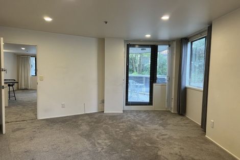 Photo of property in Mon Desir Apartments, 173 Hurstmere Road, Takapuna, Auckland, 0622