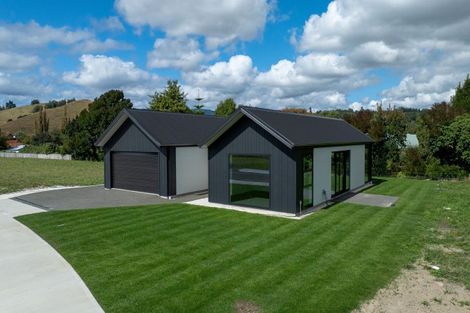 Photo of property in 6 Pyke Place, Wakefield, 7025