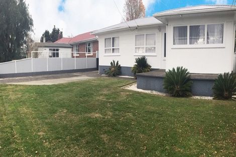 Photo of property in 10 Edmund Hillary Avenue, Papakura, 2110