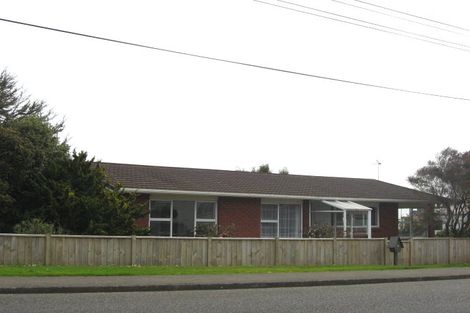 Photo of property in 38 South Road, Blagdon, New Plymouth, 4310