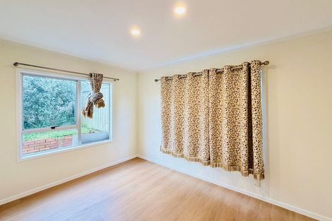 Photo of property in 152 Weatherly Road, Torbay, Auckland, 0630