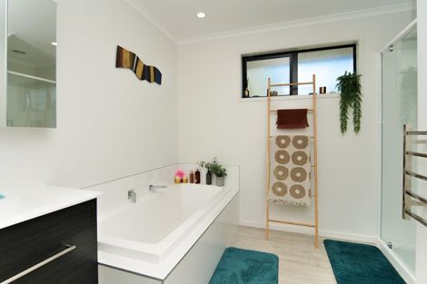 Photo of property in 153 Brougham Street, Westport, 7825