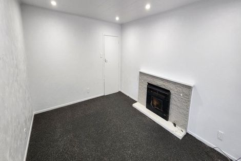 Photo of property in 21 Whakawhiti Street, Marfell, New Plymouth, 4310