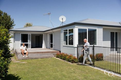 Photo of property in 430 Devonport Road, Tauranga South, Tauranga, 3112