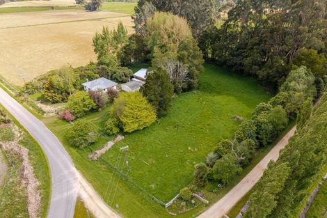 Photo of property in 111 Hinemoa Valley Road, Kaitawa, Pahiatua, 4981
