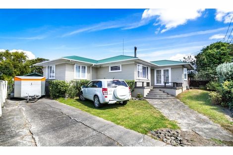 Photo of property in 8 Oraha Road, Huapai, Kumeu, 0810