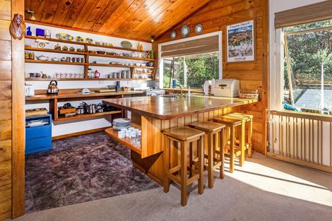 Photo of property in 2480 Wyuna Bay Road, Wyuna Bay, Coromandel, 3581