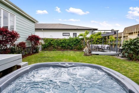Photo of property in 235 Georges Drive, Napier South, Napier, 4110