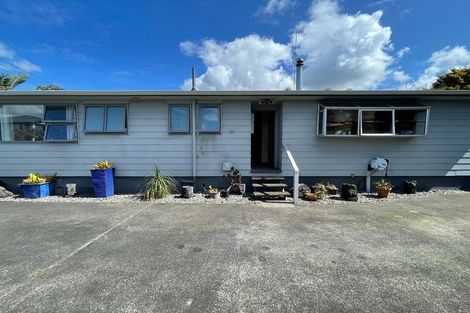 Photo of property in 4 Airfield Road, Takanini, 2112