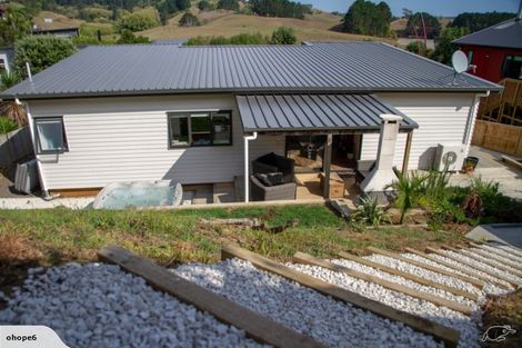 Photo of property in 8g Harakeke Place, Raglan, 3225