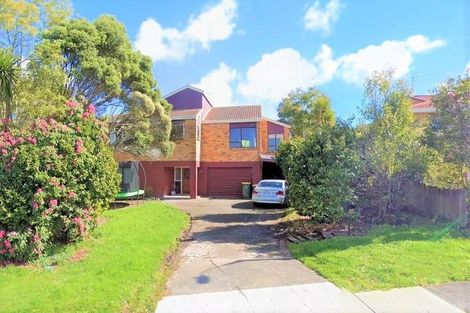 Photo of property in 54 Spence Road, Henderson, Auckland, 0612