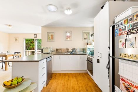 Photo of property in 18 O'neills Road, Swanson, Auckland, 0612