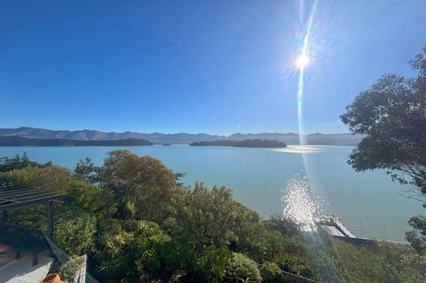 Photo of property in 9 Bayview Road, Charteris Bay, Lyttelton, 8971