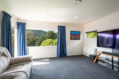 Photo of property in 19 Thompson Terrace, Toi Toi, Nelson, 7010