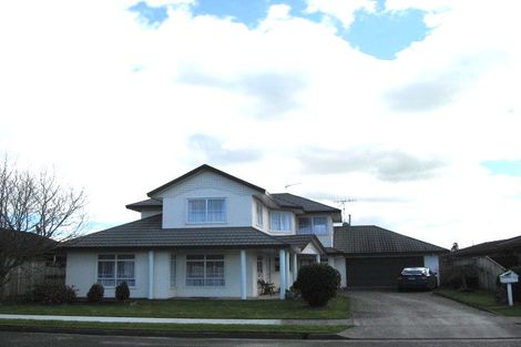 Photo of property in 26 Easton Way, Levin, 5510