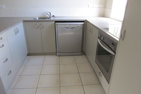 Photo of property in 3/34 Opito Way, East Tamaki, Auckland, 2013