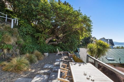 Photo of property in 13 Thane Road, Roseneath, Wellington, 6011