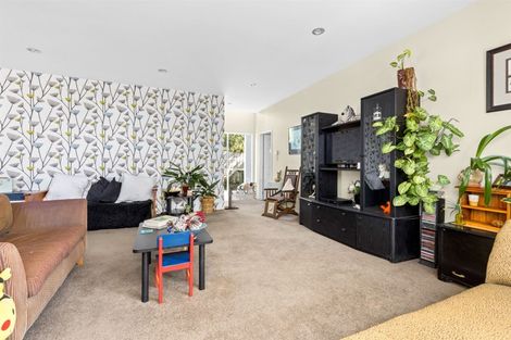 Photo of property in 140 Awaruku Road, Torbay, Auckland, 0630