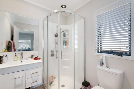 Photo of property in 19 Marion Crescent, Papamoa Beach, Papamoa, 3118